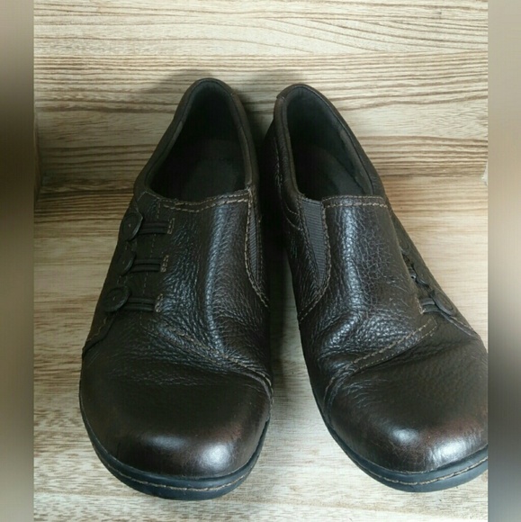 clarks ashland effie slip on